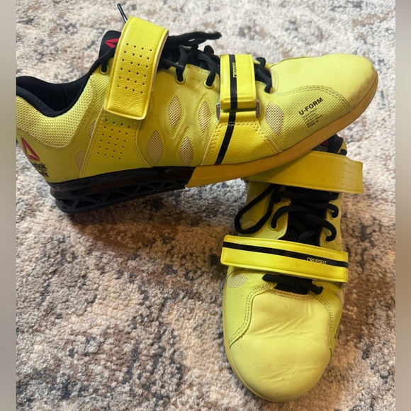 Reebok CrossFit lifting shoes - Picture 2 of 11